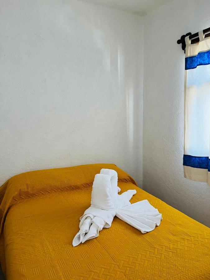 טפוזטלן Hostel Gautamas Guest Rooms מראה חיצוני תמונה